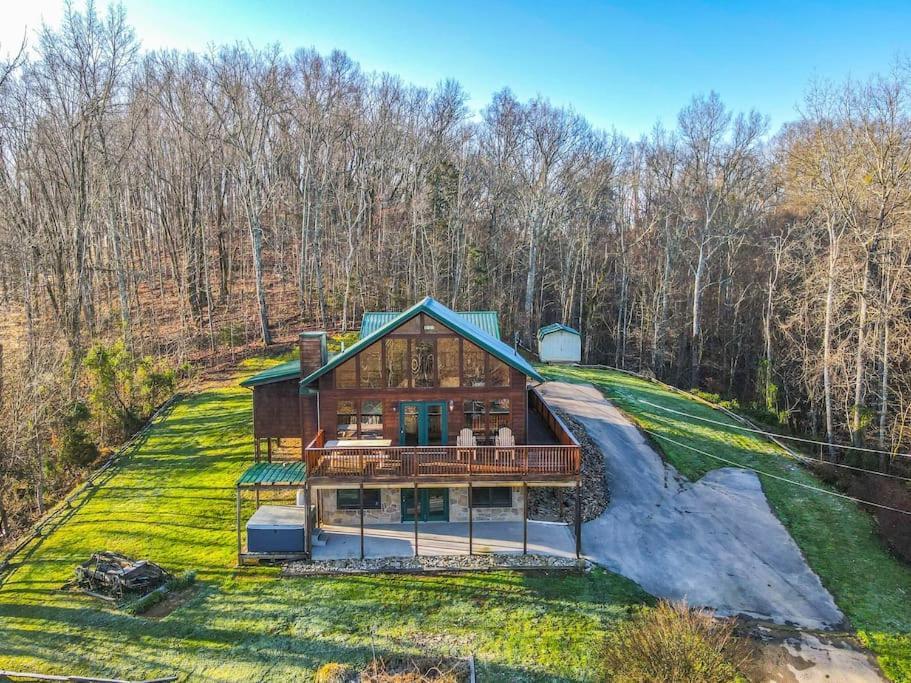 Dog Friendly! Views! Hot Tub! Close To Pf! Gsmnp Sevierville Exterior photo